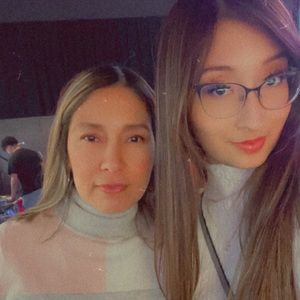 Meet your Posher, Juana